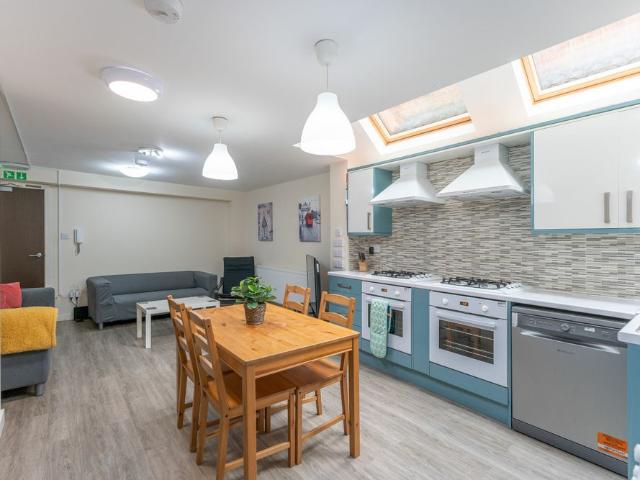 Room for rent in Stirchley, Birmingham
