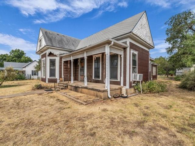 House for sale in China Spring, Texas