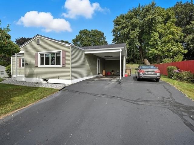 House for sale in Hampden, Massachusetts