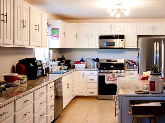 House for sale in Sandia