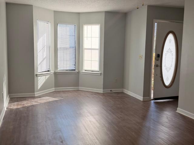 Townhouse for sale in Dale, Alabama