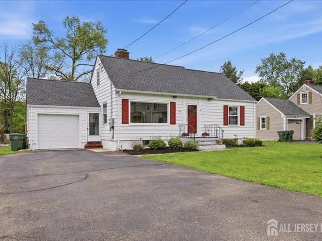 House for sale in Lebanon, New Jersey