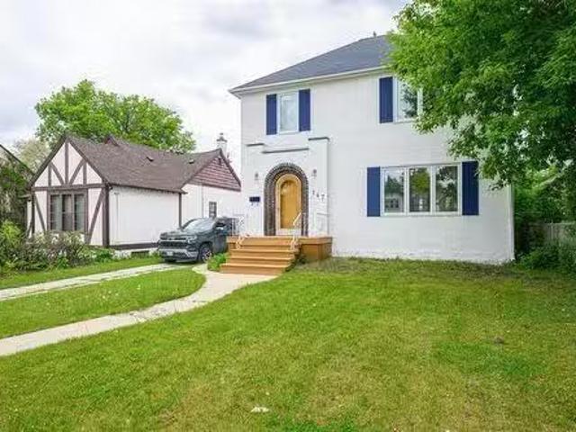 House for sale in East St. Paul, Manitoba