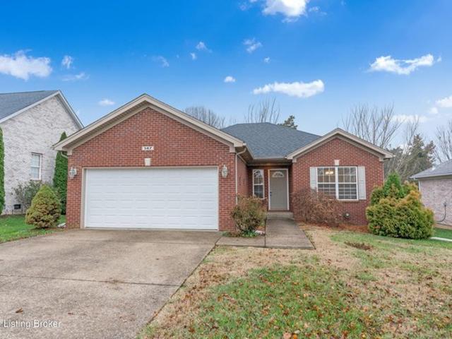 House for sale in Mount Washington, Kentucky