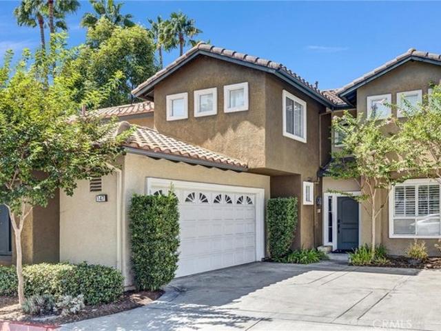 Townhouse for sale in Rancho Santa Margarita, California