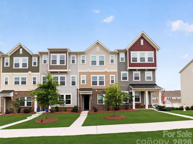Townhouse for sale in Fort Mill, South Carolina