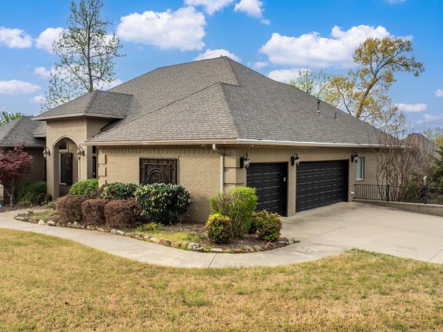 House for sale in Ark