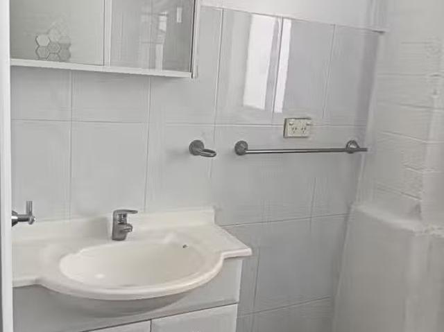 House for rent in Old Guildford