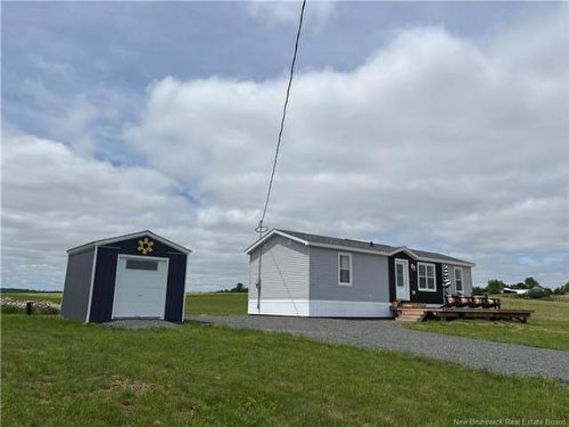 House for sale in Queenstown, New Brunswick