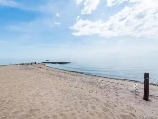 House for rent in Branford