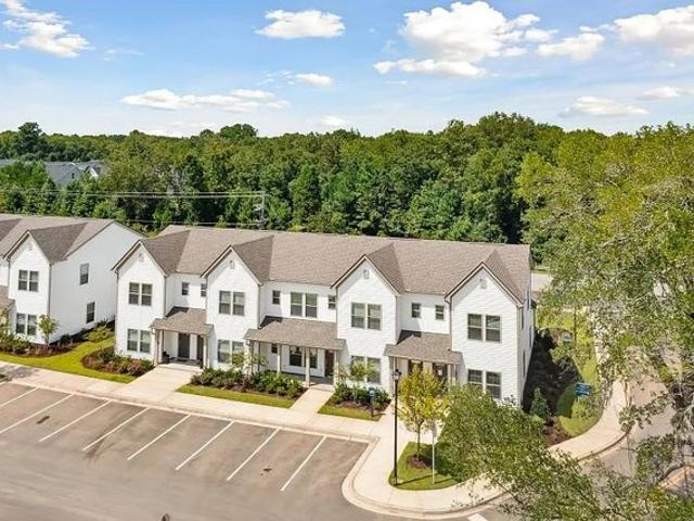 Townhouse for rent in Goose Creek, South Carolina