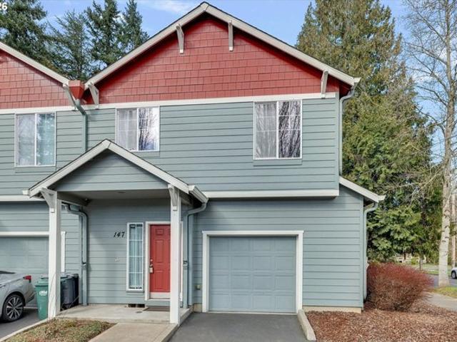 Condo for sale in Oregonia