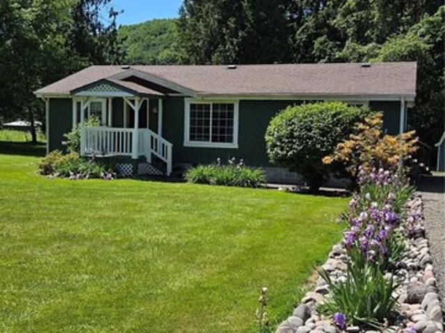 House for sale in Vader, Washington
