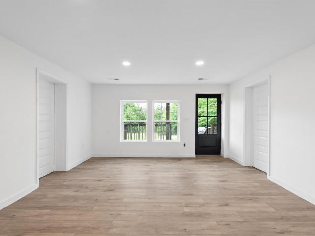 House for sale in West Union, South Carolina