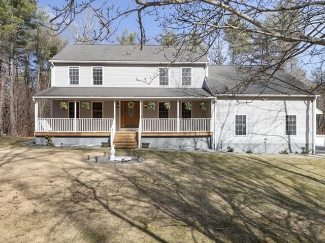 House for sale in Douglas, Massachusetts
