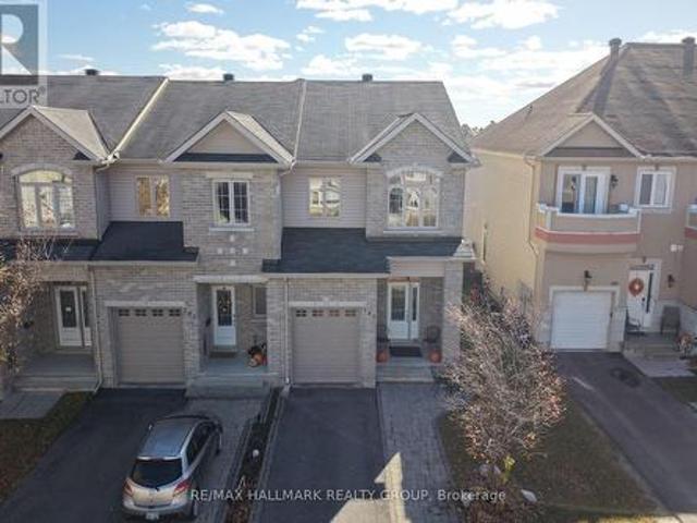 House for sale in Chapel Hill South, Ottawa