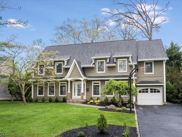 House for sale in Glen Rock, New Jersey