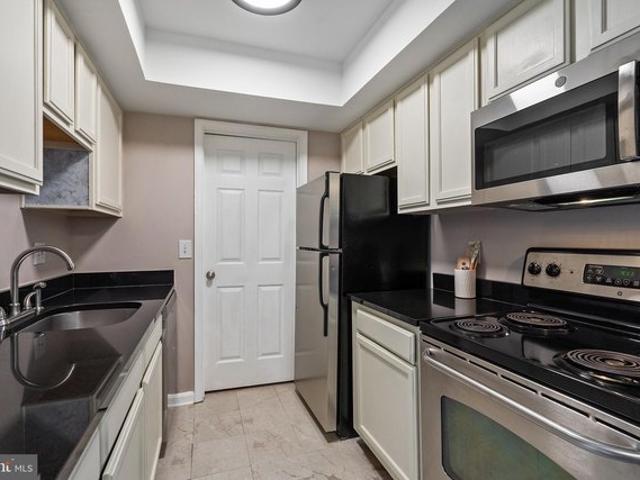 Condo for sale in Centreville, Fairfax County