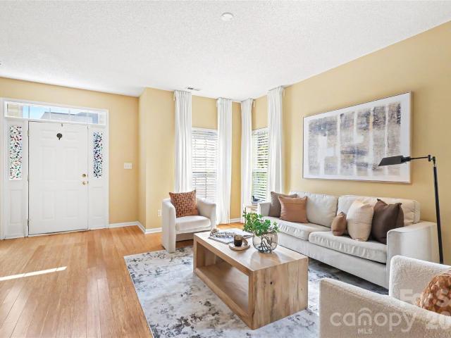 House for sale in Mecklenburg, North Carolina