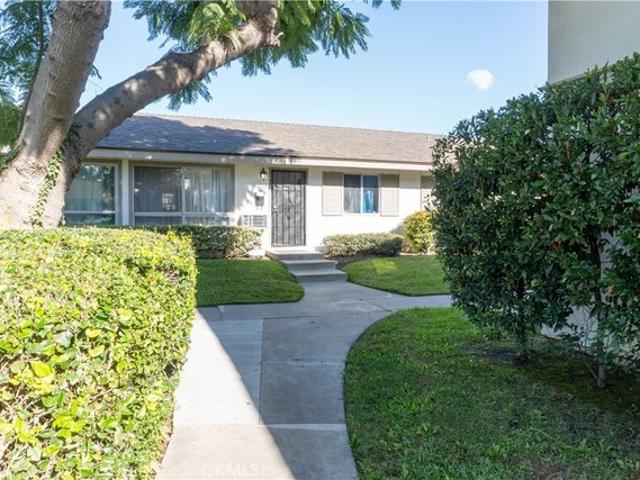 Condo for sale in Tustin, California