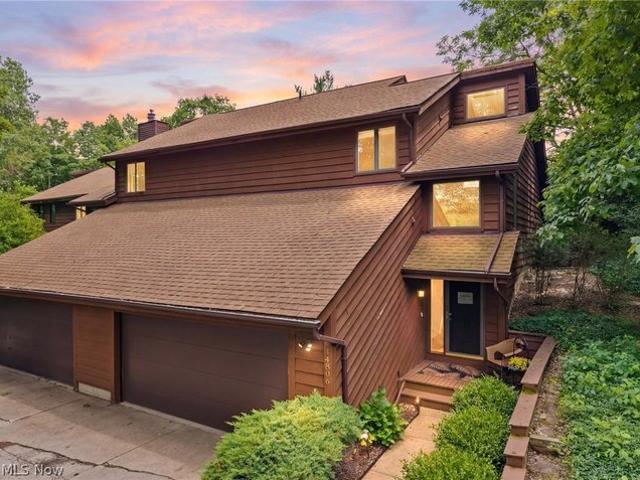 Condo for sale in Hinckley, Ohio