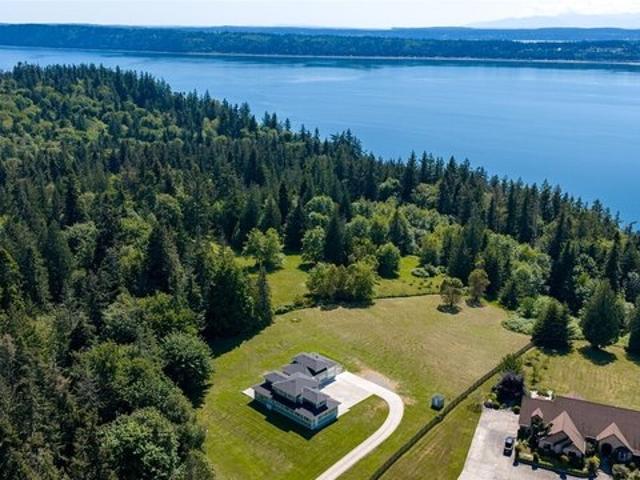 House for sale in Stanwood, Washington