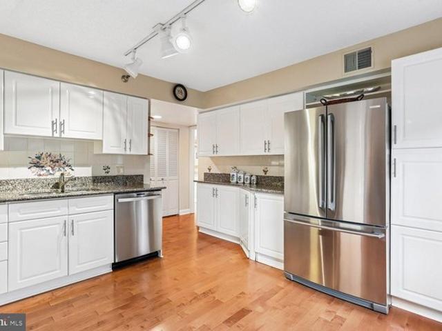 Condo for sale in Silver Spring, Montgomery County