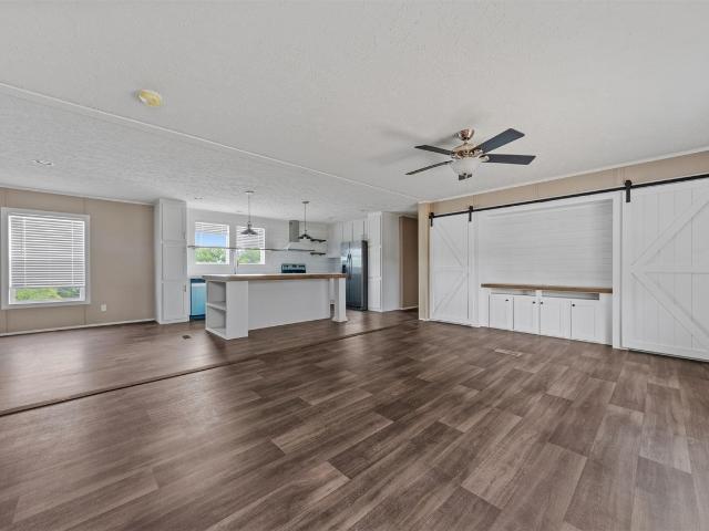 House for sale in Edmonton, Kentucky