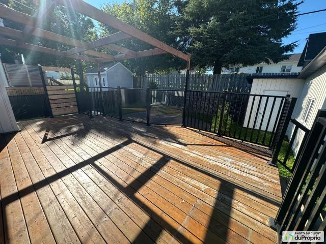 House for rent in La Haute-Saint-Charles, Québec