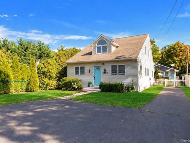 House for sale in Mattituck, Town of Southold