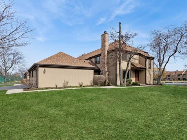 Condo for sale in Buffalo Grove, Illinois