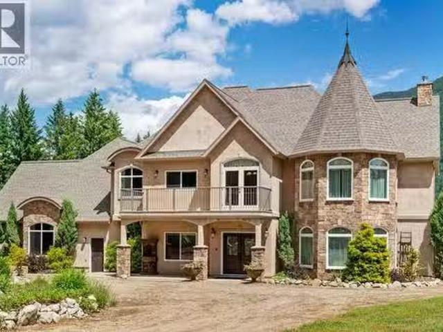 House for sale in British Columbia