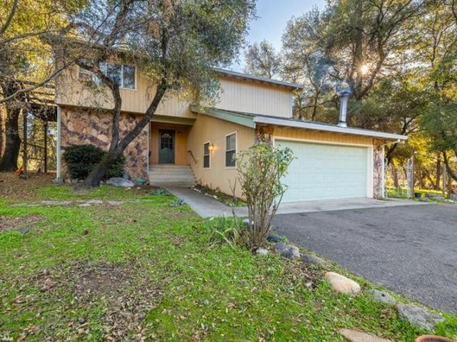 House for sale in Murphys, California