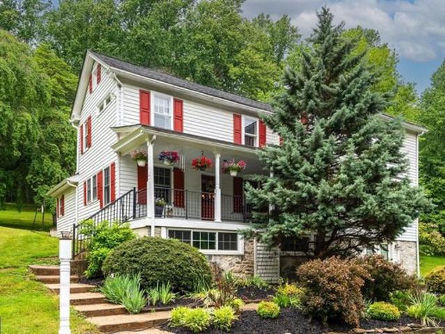 House for sale in Downingtown, Chester County