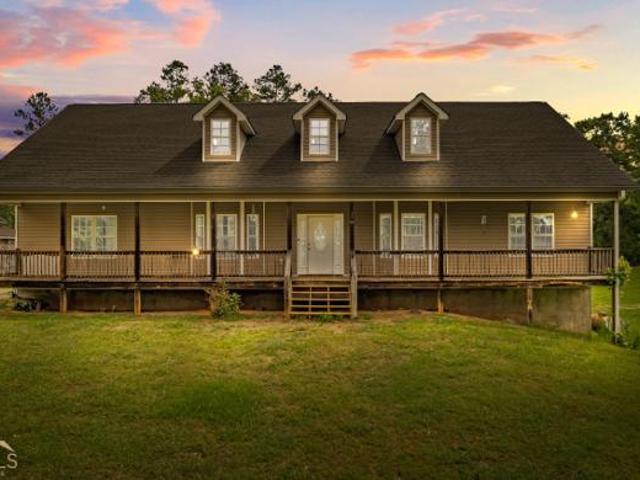 House for sale in Williamson, Georgia