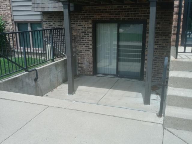 Condo for sale in Wheaton, Illinois