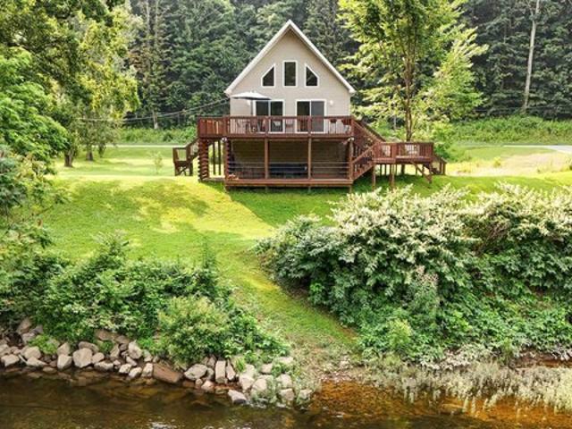 House for sale in Rowlesburg, West Virginia