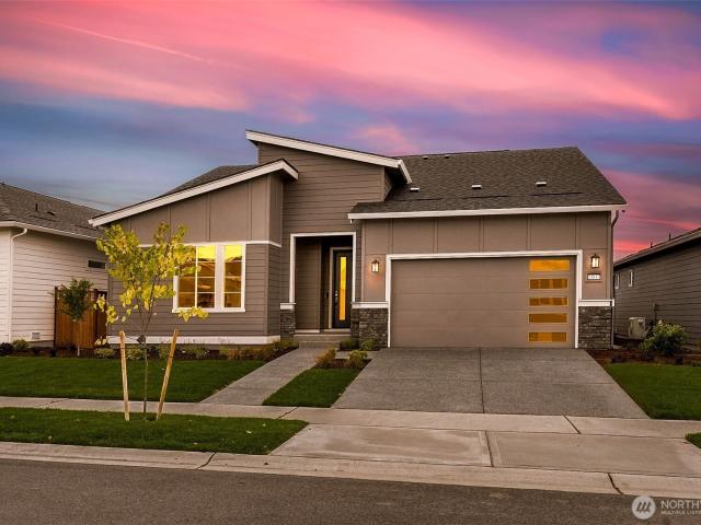 House for sale in Prairie Ridge, Pierce County