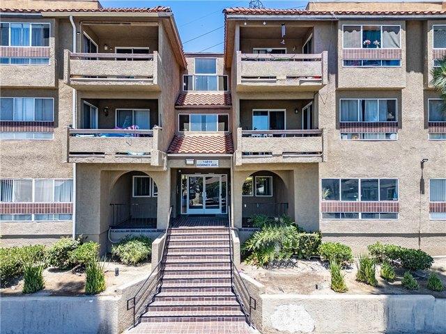 Condo for sale in Paramount, California