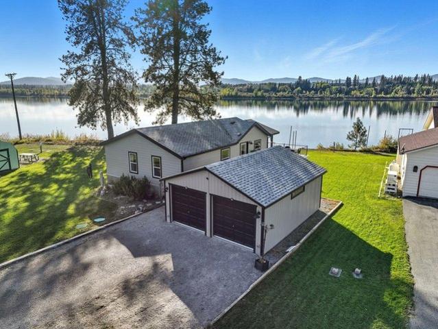 House for sale in Usk, Washington