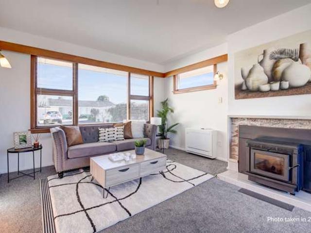 Townhouse for sale in Saint Albans, Canterbury