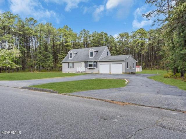 House for sale in Whiting, New Jersey