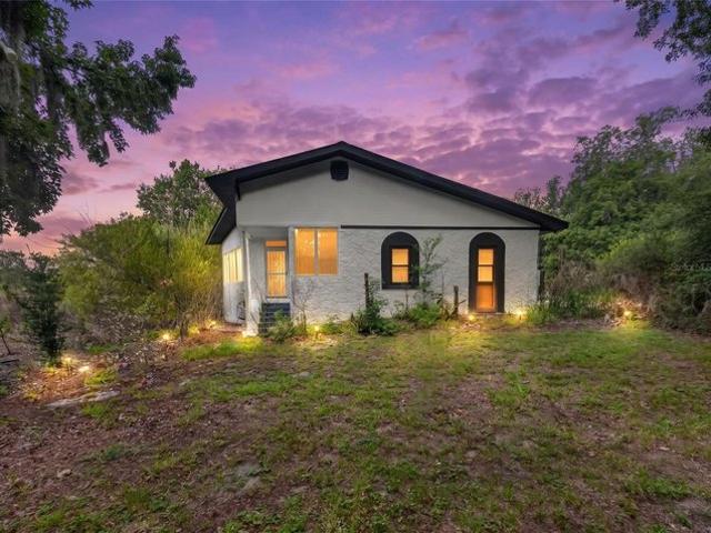 House for sale in Astatula, Florida
