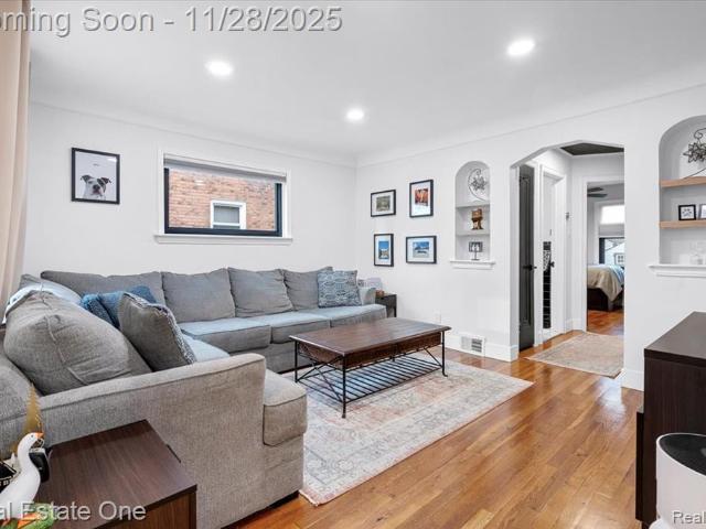 House for sale in Allen Park, Michigan