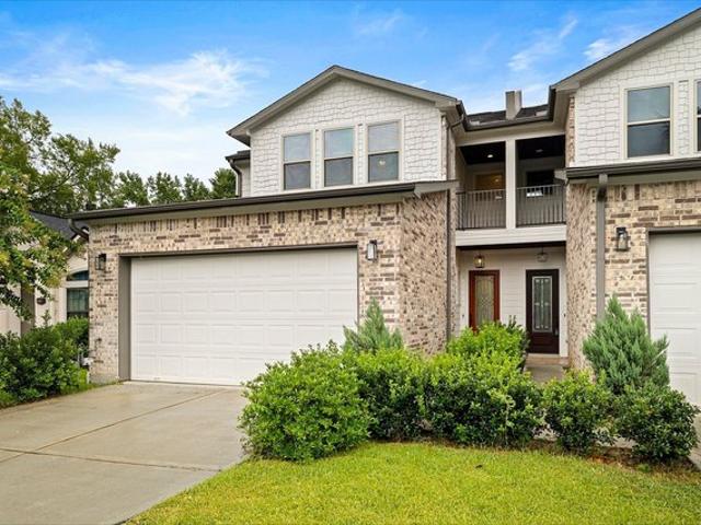 Townhouse for sale in Willis, Texas
