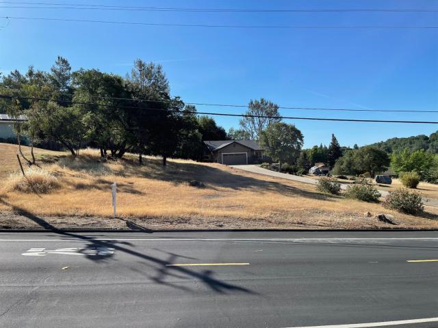 Land for sale in Cool, California