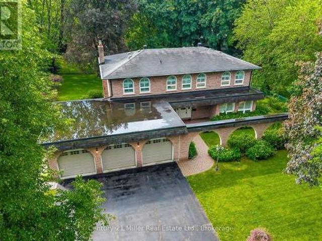 House for sale in Oakville, Ontario