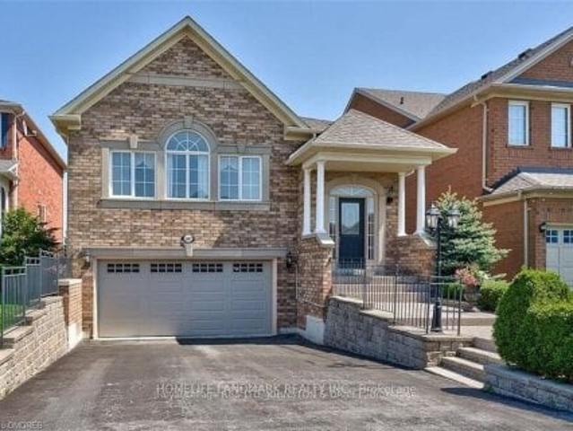House for rent in Oakville, Ontario