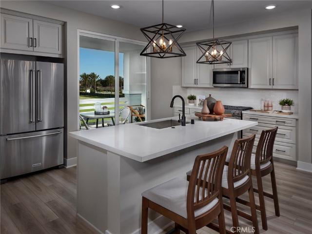 Townhouse for sale in Canoga Park, California