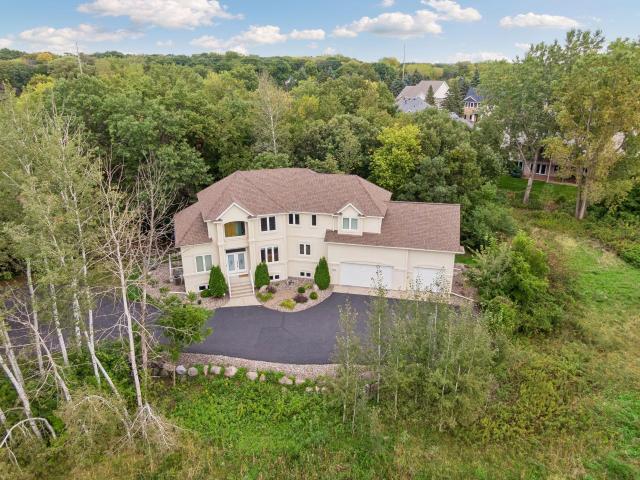 House for sale in Crystal Lake East, Burnsville